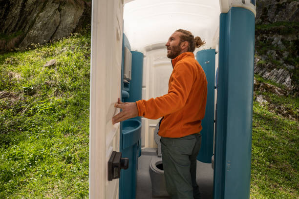 Best High-end porta potty rental  in Carlstadt, NJ